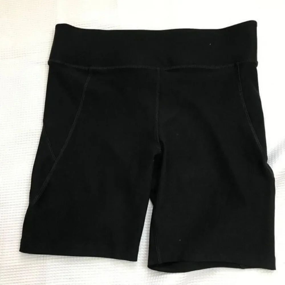 Moret ultra size 12 black shorts…..0211